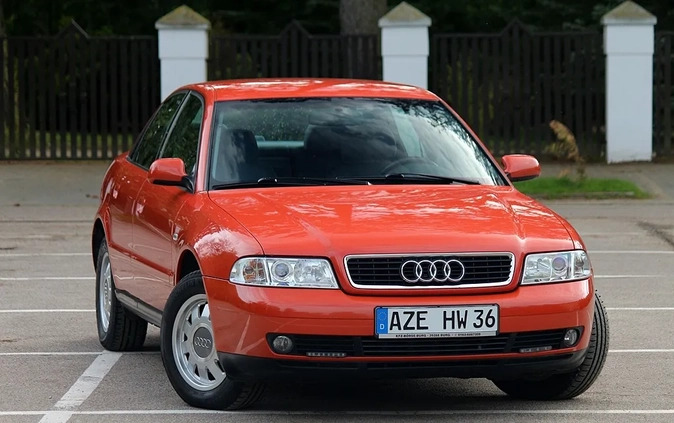 Audi A4 cena 12900 przebieg: 125000, rok produkcji 2000 z Biecz małe 596